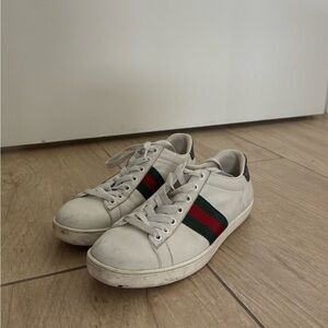 Gucci sneakers